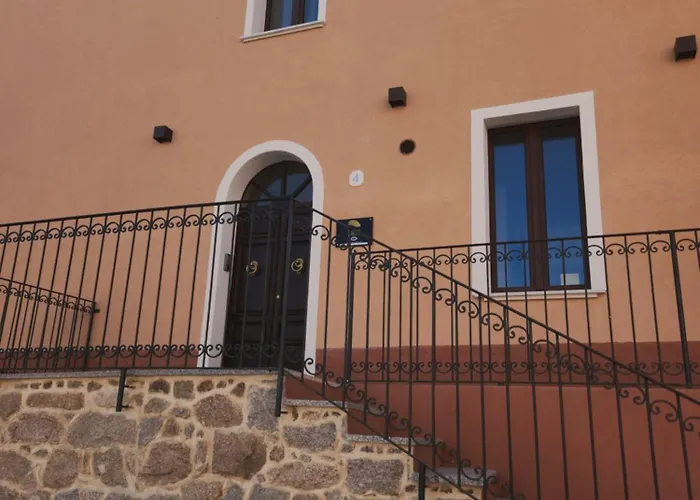 Residenza Tittinu 3*
